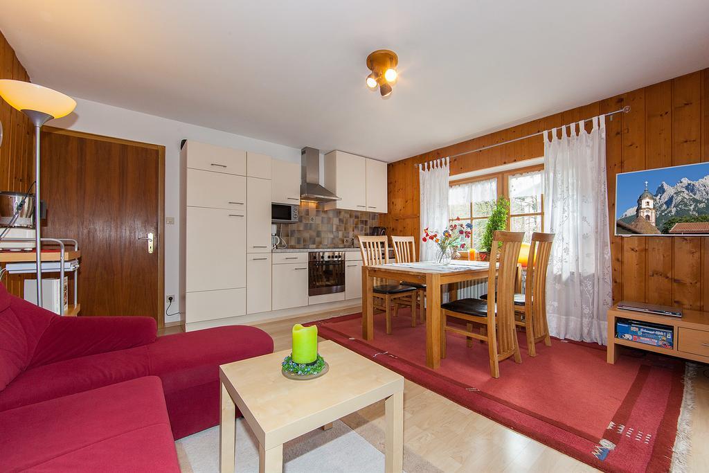 דירות מוטנוואלד Ferienhaus Beim Veitele מראה חיצוני תמונה